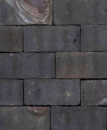 RT 31 Sort hagetegl med brun fargespill .